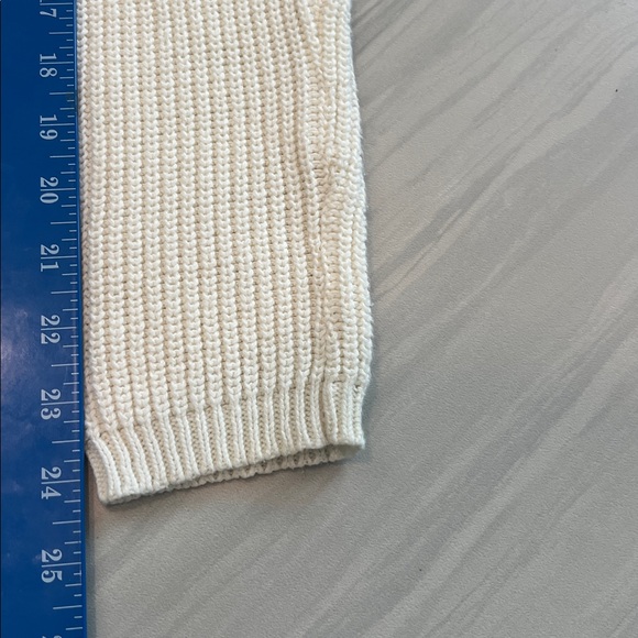 Moon & Madison Womens Pullover Sweater
Chunky Knit Tie Cage Back Beige Size M - Picture 8 of 8